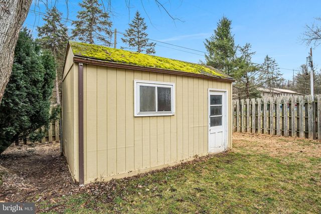 3244 SUSQUEHANNA TRL TRL, Duncannon, PA 17020