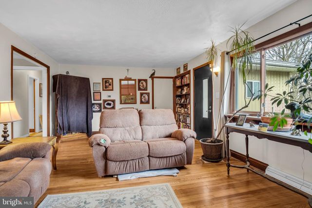 3244 SUSQUEHANNA TRL TRL, Duncannon, PA 17020