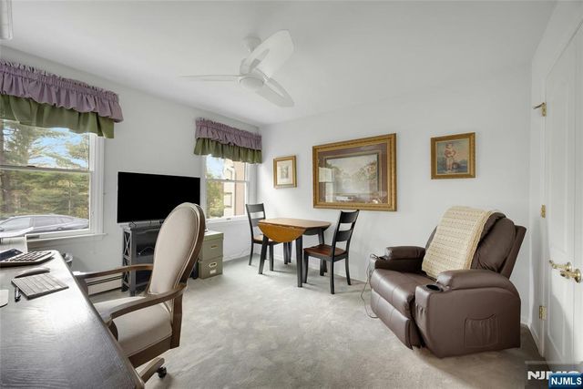 2 Crocker Mansion Drive, Mahwah, NJ 07430