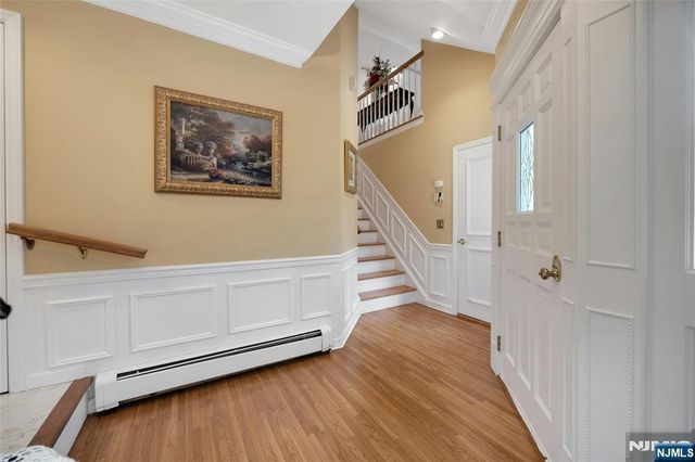 2 Crocker Mansion Drive, Mahwah, NJ 07430