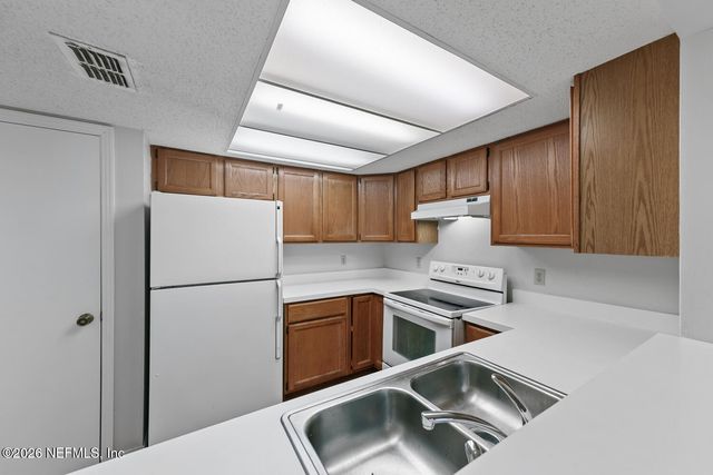 189 ARUBA Lane, Ponte Vedra Beach, FL 32082