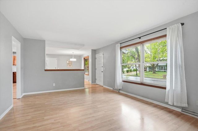 2402 Westbrook Lane, Madison, WI 53711