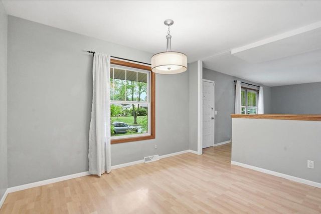 2402 Westbrook Lane, Madison, WI 53711