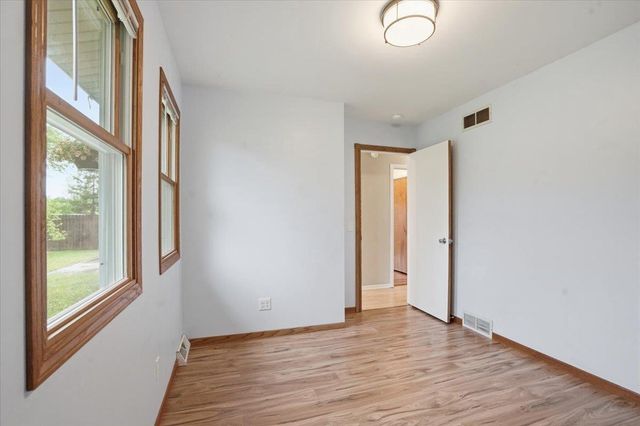 2402 Westbrook Lane, Madison, WI 53711