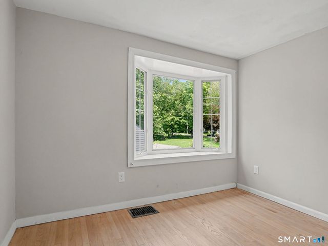 283 Derby Avenue, Orange, CT 06477