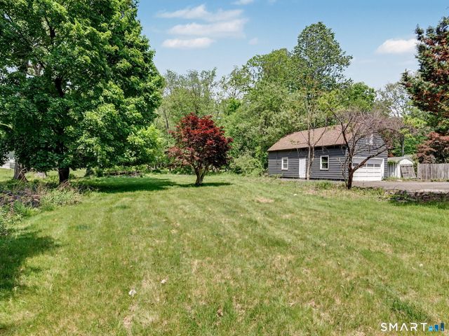 283 Derby Avenue, Orange, CT 06477