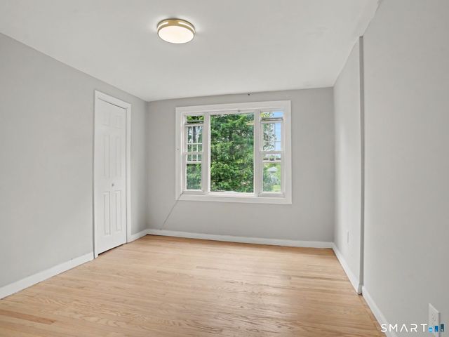283 Derby Avenue, Orange, CT 06477