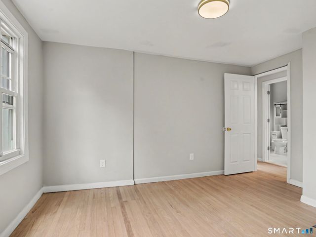 283 Derby Avenue, Orange, CT 06477