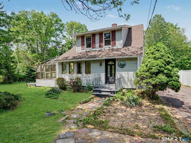 283 Derby Avenue, Orange, CT 06477