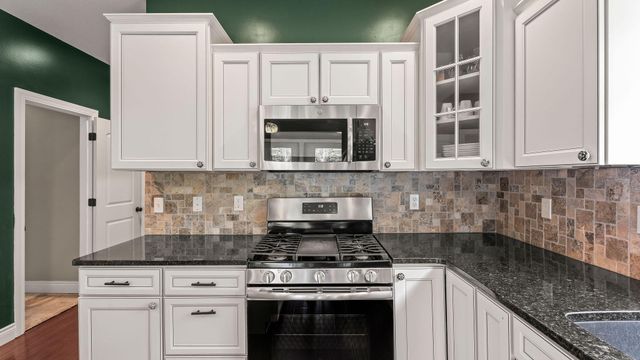 4307 ZOE LN, Columbia, MO 65201