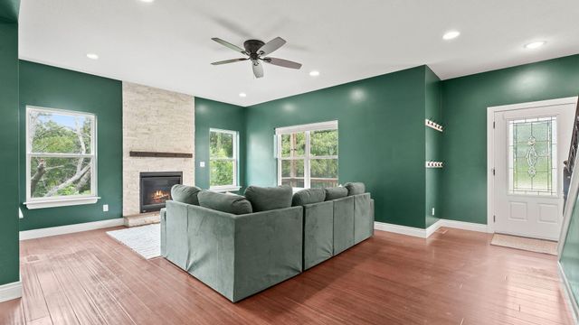 4307 ZOE LN, Columbia, MO 65201