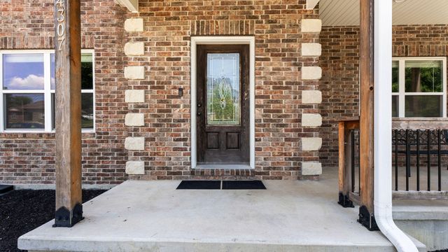 4307 ZOE LN, Columbia, MO 65201