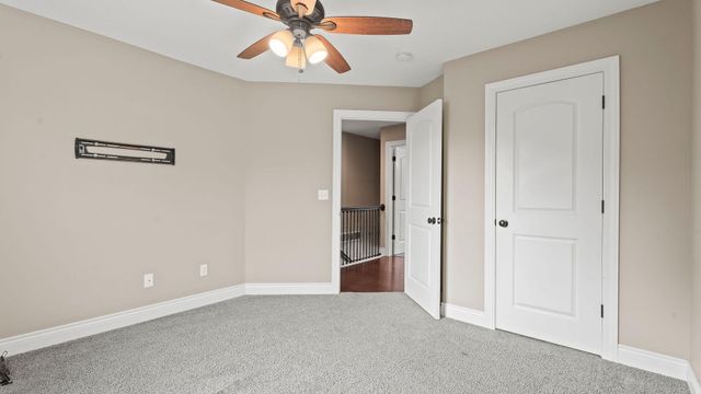 4307 ZOE LN, Columbia, MO 65201
