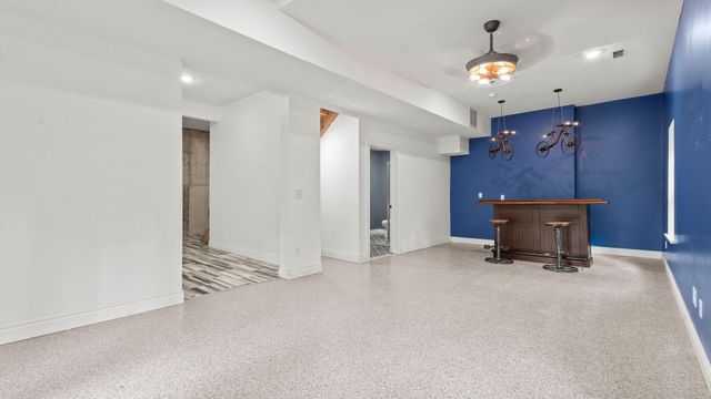 4307 ZOE LN, Columbia, MO 65201