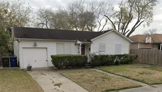 4230 Cottage St, Corpus Christi, TX 78415