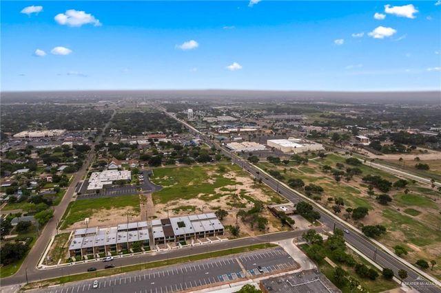 1408 S 7th Avenue, Edinburg, TX 78539