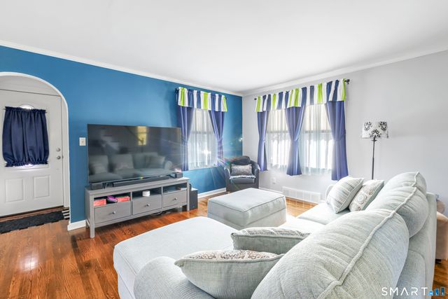 29 Montgomery Street, Shelton, CT 06484