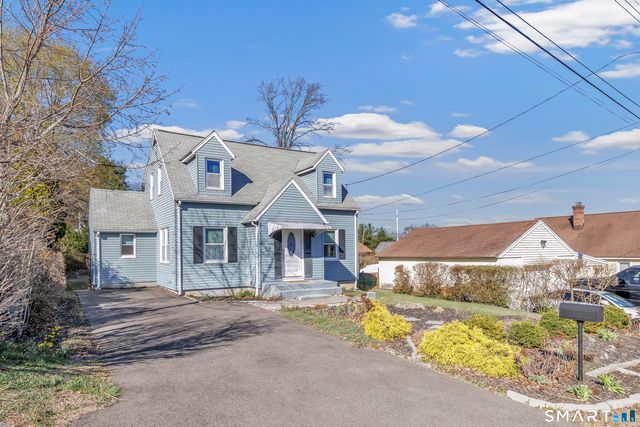 29 Montgomery Street, Shelton, CT 06484