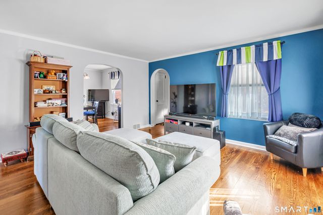 29 Montgomery Street, Shelton, CT 06484