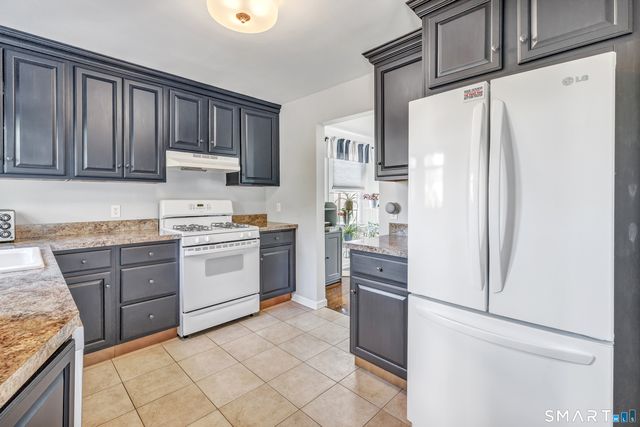 29 Montgomery Street, Shelton, CT 06484