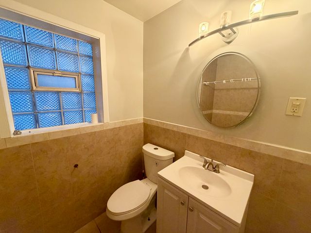 314 E 83rd Street 1, Chicago, IL 60619