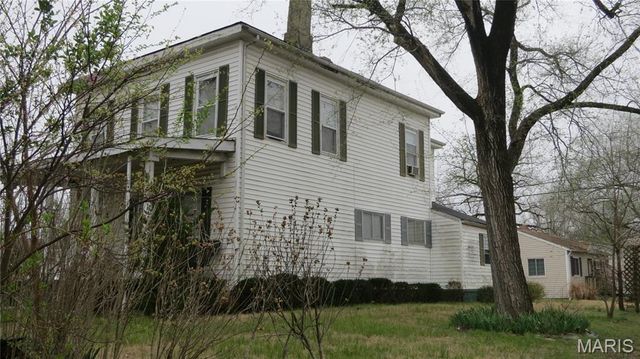 500 S 9th Street, Wood River, IL 62095