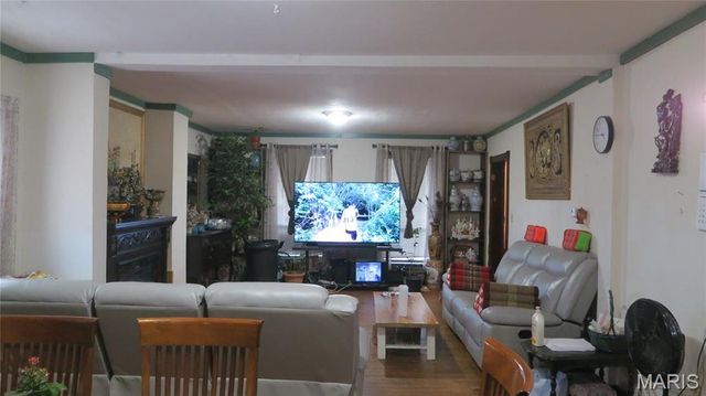 500 S 9th Street, Wood River, IL 62095