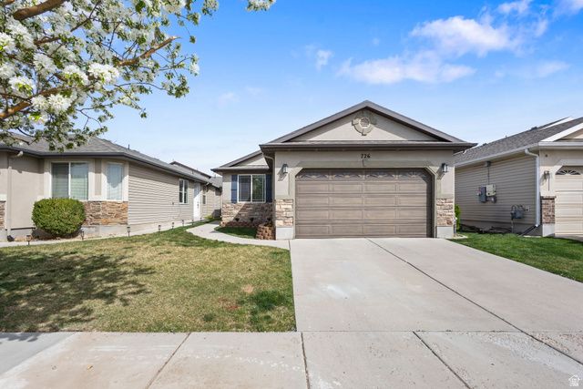 726 N SKIPTON DR, North Salt Lake, UT 84054