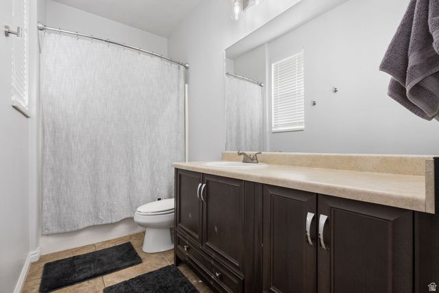 726 N SKIPTON DR, North Salt Lake, UT 84054