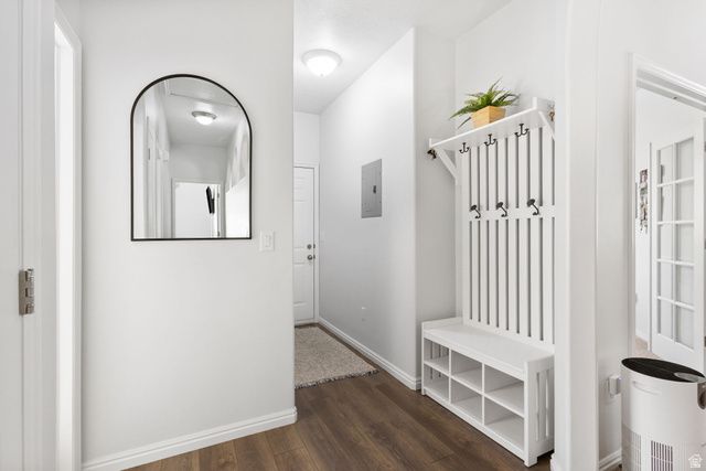 726 N SKIPTON DR, North Salt Lake, UT 84054