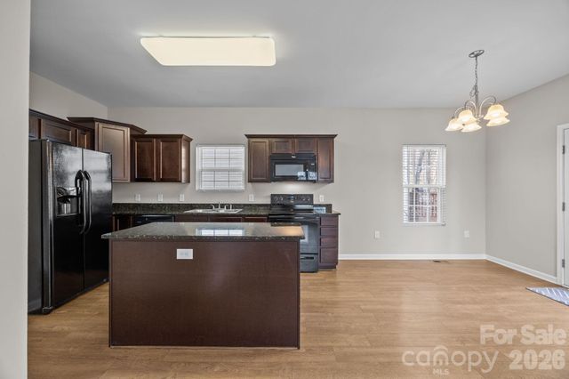 115 Lookout Point Place, Mooresville, NC 28115