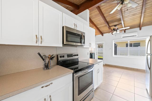 4511 Seagrape Drive, Lauderdale-By-The-Sea, Lauderdale By The Sea, FL 33308