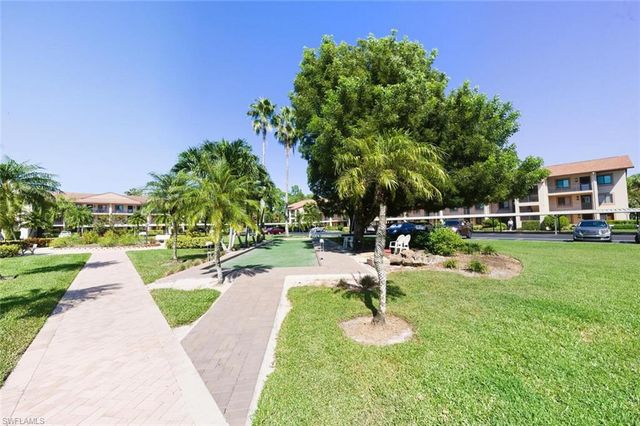7340 Saint Ives WAY 3203, Naples, FL 34104