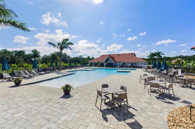 7340 Saint Ives WAY 3203, Naples, FL 34104