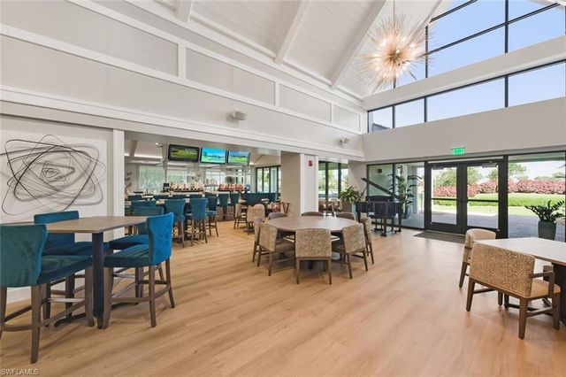 7340 Saint Ives WAY 3203, Naples, FL 34104