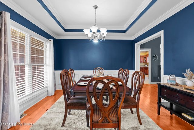 289 Windsor Dr, Taylorsville, KY 40071