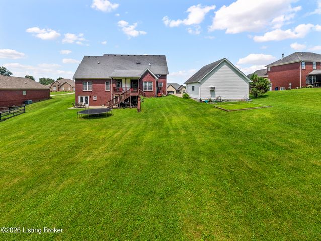 289 Windsor Dr, Taylorsville, KY 40071