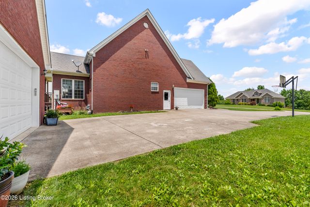 289 Windsor Dr, Taylorsville, KY 40071