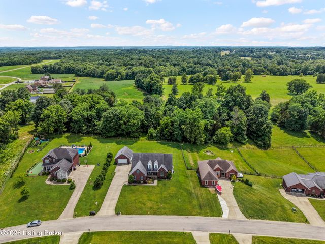 289 Windsor Dr, Taylorsville, KY 40071