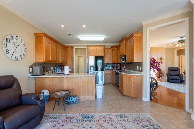 15 Lost Creek Dr, Heber Springs, AR 72543