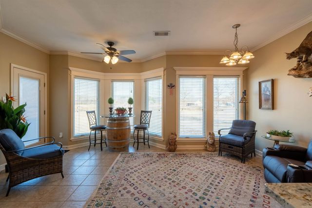 15 Lost Creek Dr, Heber Springs, AR 72543