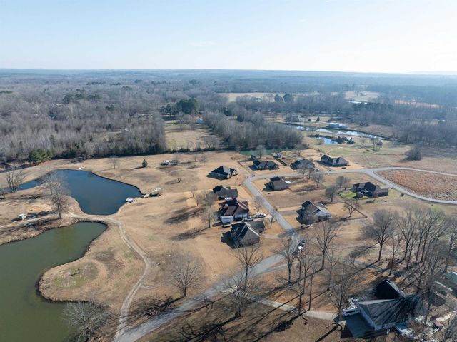 15 Lost Creek Dr, Heber Springs, AR 72543
