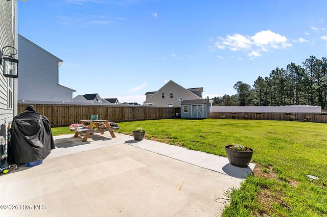 55 Walkabout Drive, Aberdeen, NC 28315