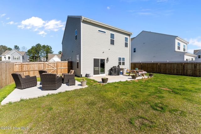 55 Walkabout Drive, Aberdeen, NC 28315