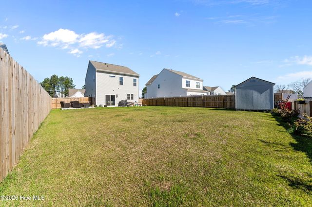55 Walkabout Drive, Aberdeen, NC 28315