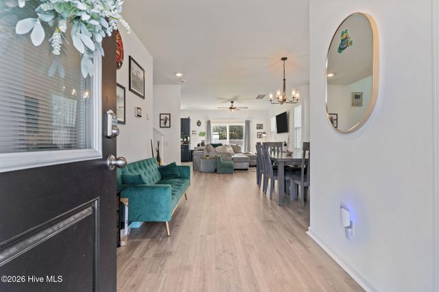 55 Walkabout Drive, Aberdeen, NC 28315