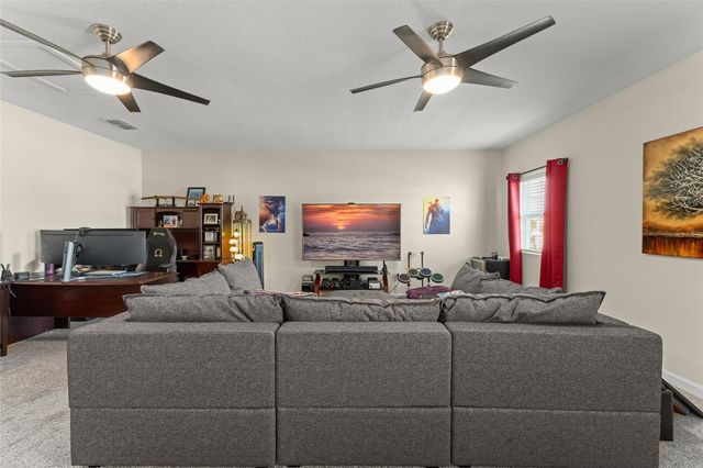 1834 SOUTHERN RED OAK CT, Ocoee, FL 34761