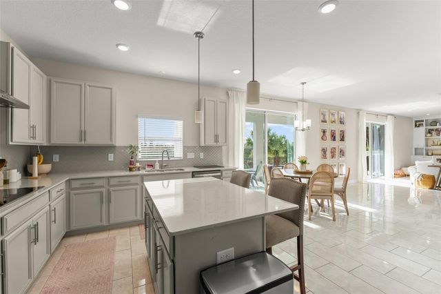 1834 SOUTHERN RED OAK CT, Ocoee, FL 34761