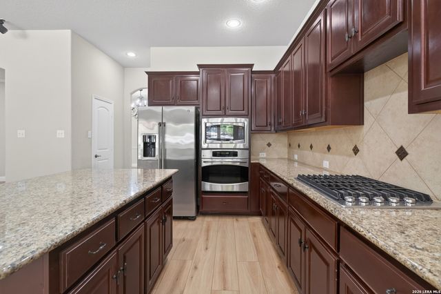18910 Honey Mesquite, San Antonio, TX 78258