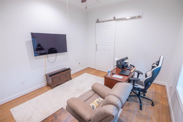 10614 Moonlight Drive, Houston, TX 77096